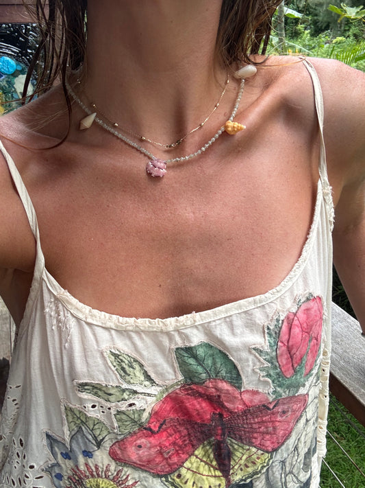 mini shells w/ champagne sapphire + topaz