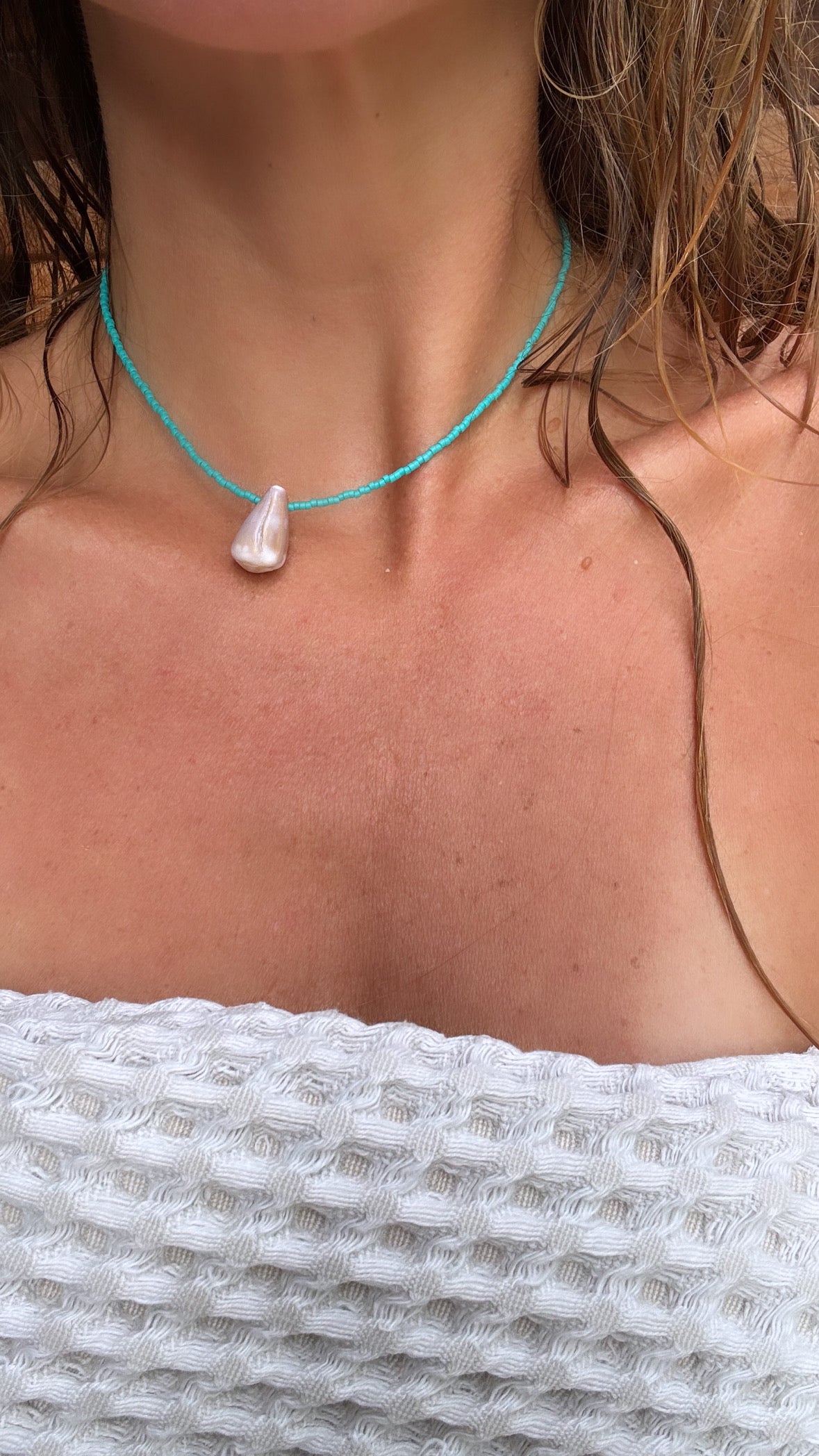 TURQUOISE/TEAL AURA