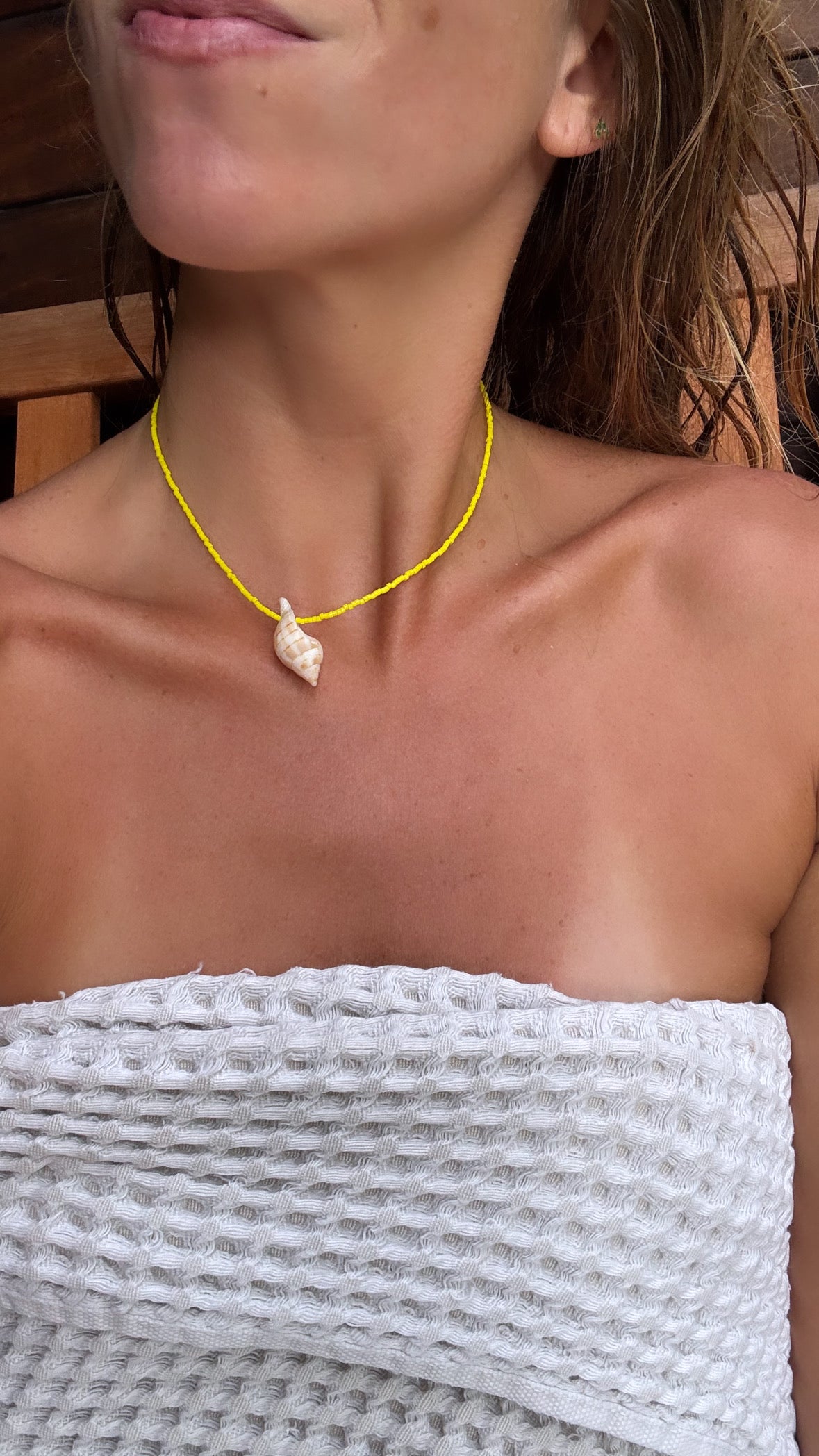 YELLOW AURA