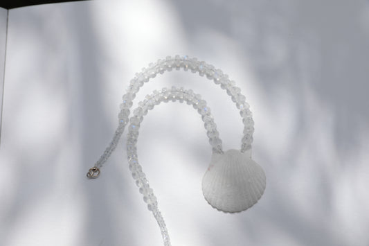 The Ocean Moon necklace