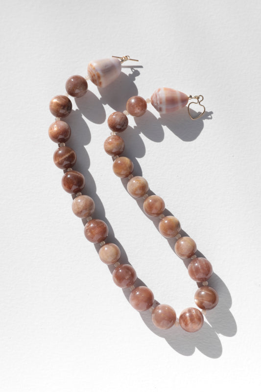 The Solar Grace necklace