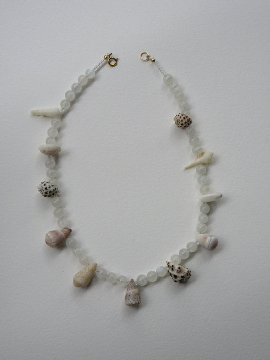 La fête necklace