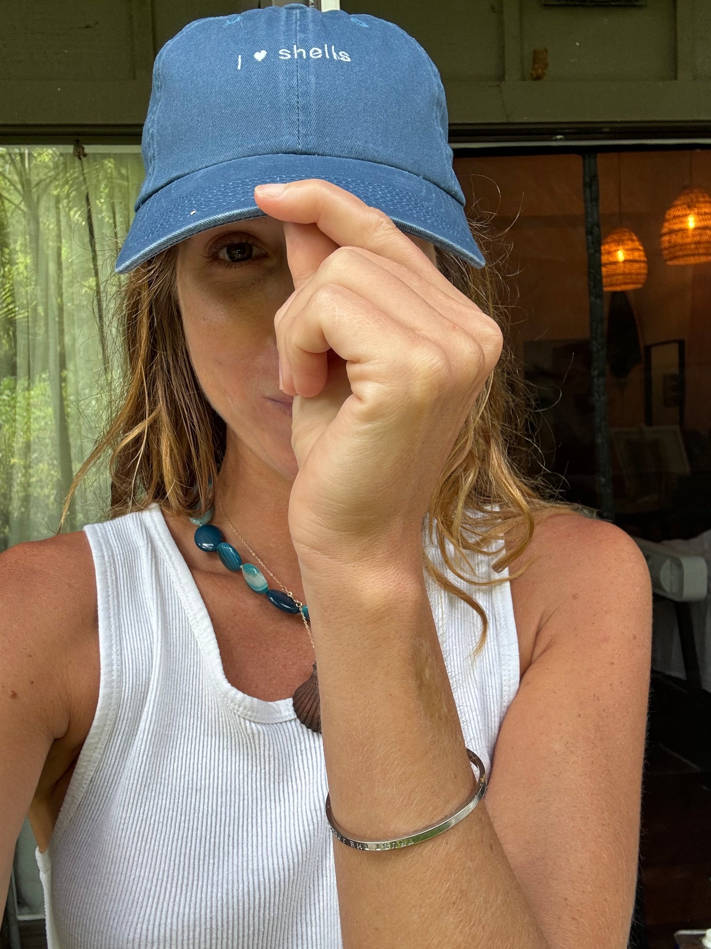 ‘I ♥︎ shells’ hat