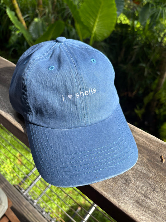 ‘I ♥︎ shells’ hat