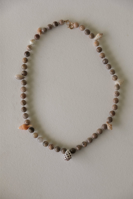 7 SHELL AFRICAN OPAL NECKLACE